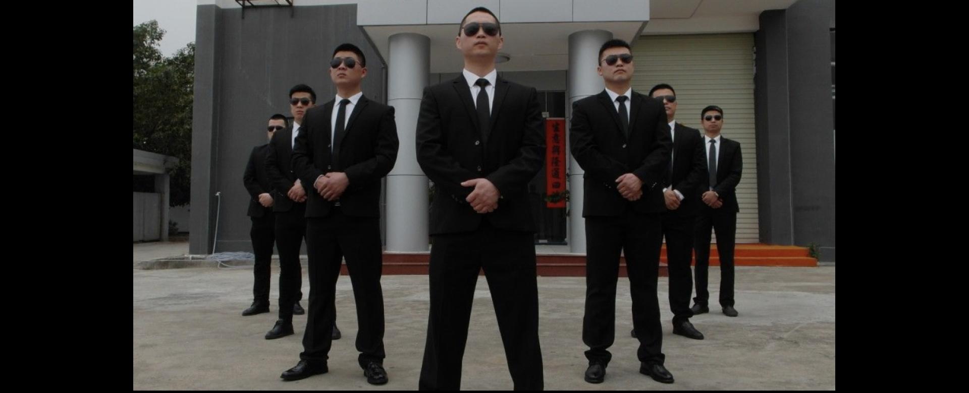 Royal Eagles Security Services (Pvt) Ltd is a premier security services provider based in Sri Lanka, committed to delivering top-tier security solutions to commercial, industrial, residential, and government establishments.